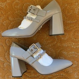 🐰💕Prada grey size 39.5 chunky heel 🐰✨